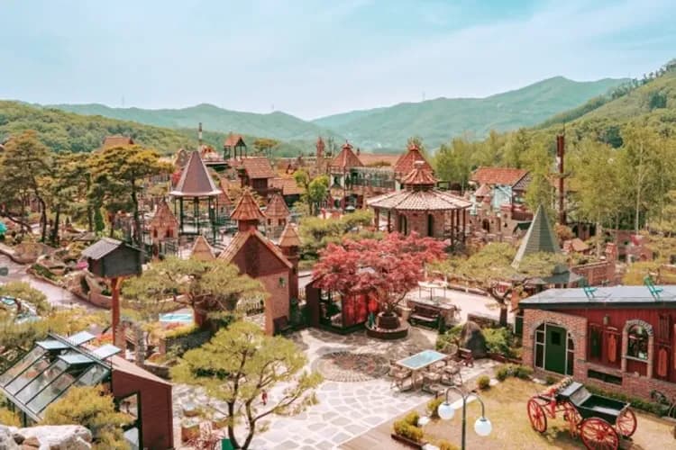 盧登西亞歐洲村