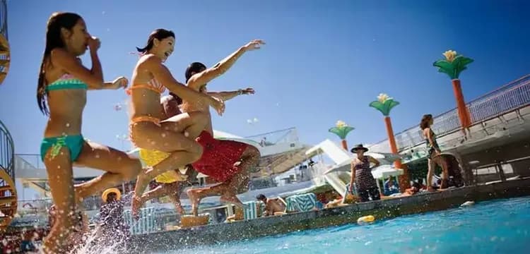 【挪威翡翠號 Norwegian Jade】 亞洲 12 日遊輪：大阪、名古屋、境港和函館-6