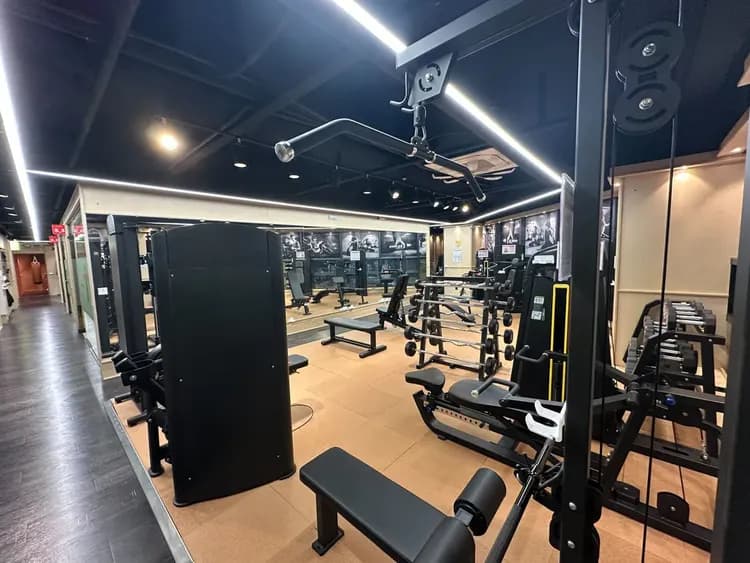 Nomad Live Hostel-13