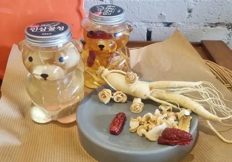 過年折3,000|首爾|保證入住明洞彩鴻飯店+雪場.銀白雪境滑雪趣.全日暢遊樂天世界.年味滿滿新春團圓宴(二站購物)五日-6