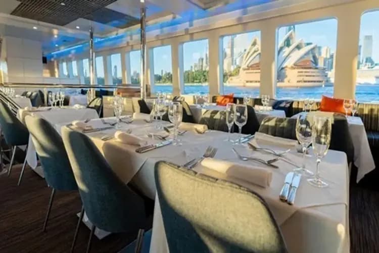 雪梨港灣浪漫愛之船饗宴