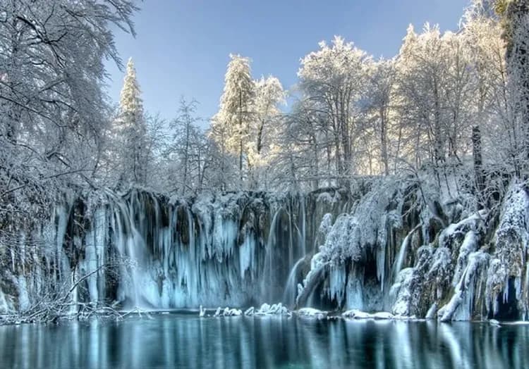 十六湖國家公園