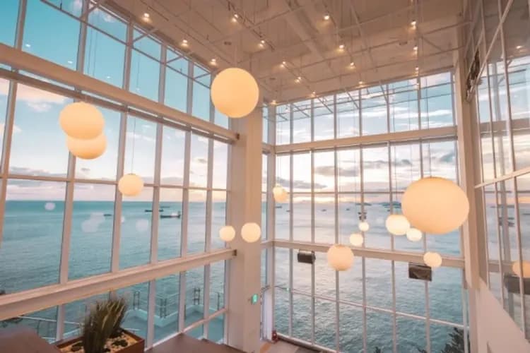 THRILL ON THE MUG玻璃屋海景咖啡廳-THRILL ON THE MUG(玻璃屋海景咖啡廳)