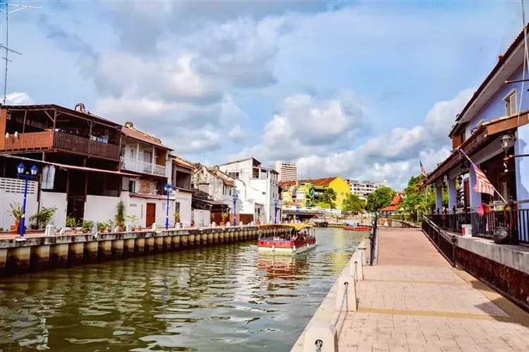 賀歲折3,000｜馬來西亞｜大紅花VILLA(升等花蕊).奢華四季酒店.空中步道.美食饗宴.圍爐撈生五日-8