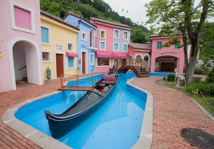 過年折3,000｜首爾｜全程入住明洞彩鴻飯店自由逛.新春團圓宴.人氣滑雪.南怡島雪境.歐風雙村.登首爾塔.舒壓汗蒸幕五日