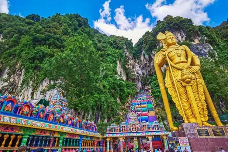 馬來西亞超值選～世界遺產遊、馬六甲河遊船、吉隆坡黑風洞、大紅花渡假村五日