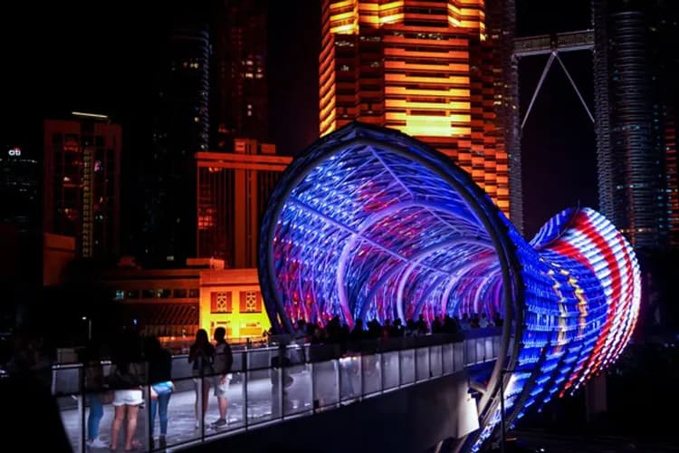 馬來西亞超值選～世界遺產遊、馬六甲河遊船、吉隆坡黑風洞、大紅花渡假村五日-8