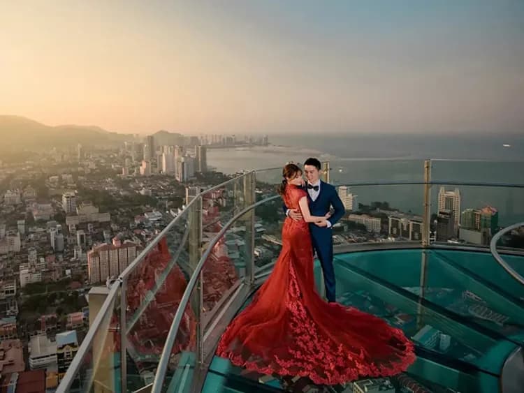 The Top 彩虹天空步道-彩虹天空步道