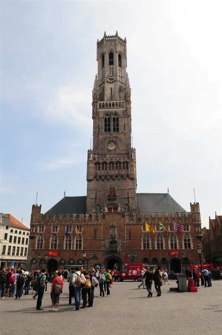 歐洲週年慶｜荷比法雙遊船｜童話羊角村．風車村．布魯日老城．歌劇院．OUTLET購物．時尚巴黎9日｜高雄來回-5