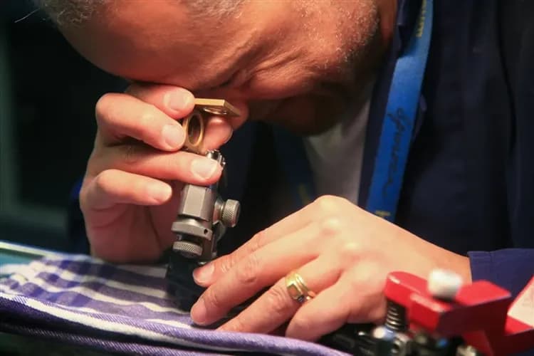 歐洲週年慶｜荷比法雙遊船｜童話羊角村．風車村．布魯日老城．歌劇院．OUTLET購物．時尚巴黎9日｜高雄來回-10