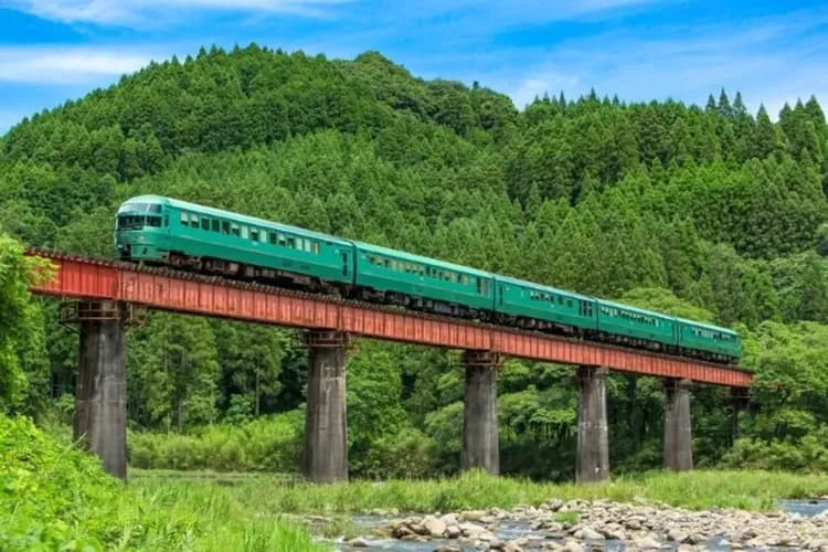 由布院之森列車(暫定：博多++由布院；約2小時)