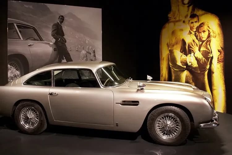 勞烏曼博物館-勞烏曼古董車博物館