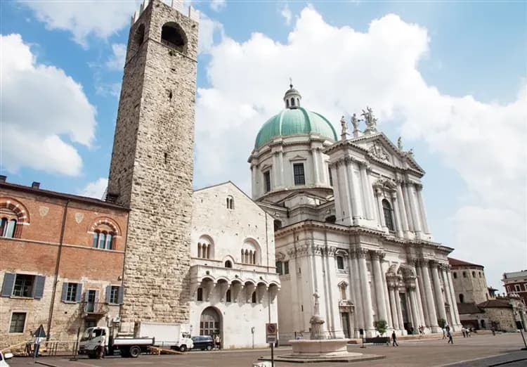 特選義大利│羅馬漫想時光,潮流米蘭,貢多拉遊船,多洛米蒂小鎮,西恩納山城,百花之城翡冷翠,五大名城巡禮,高速火車10日-7