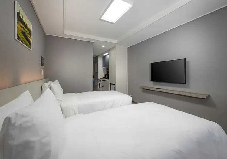 Sollago Myeongdong Hotel & Residence