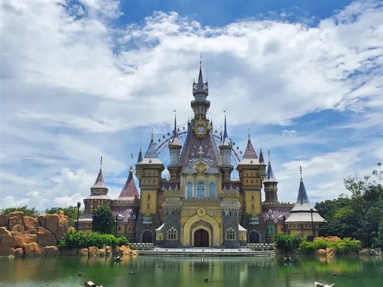 春節賀歲折$3000,越南旅遊|富國島.最美跨海纜車.珍珠雙樂園.不夜城富國大世界四日|全程五星飯店.台中出發-10