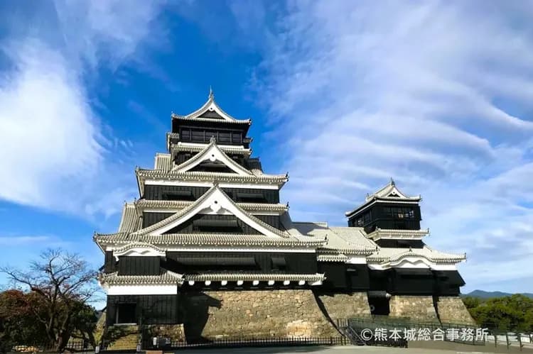 熊本城天守閣/写真提供:熊本城総合事務所/禁止轉載-熊本風情漫遊