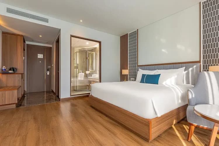 峴港五星飯店(兩晚)