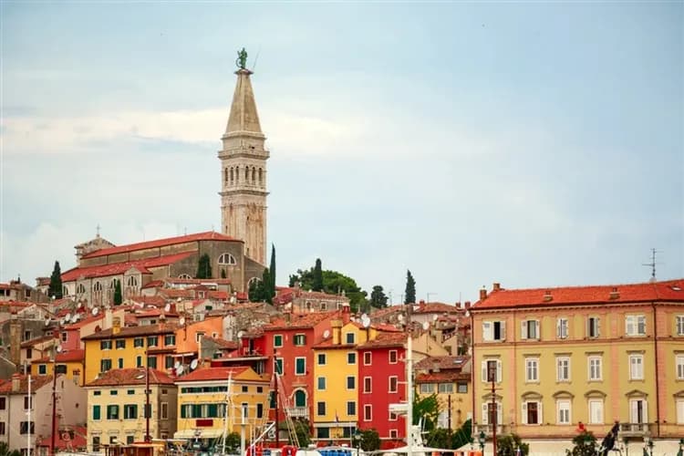 冬遊折3000│北義克斯三國│多洛米緹秘境,威尼斯,密蘇里納湖,布雷德湖,歐帕提亞,盧比安納,帆船饗宴,送五星杜拜12日-8