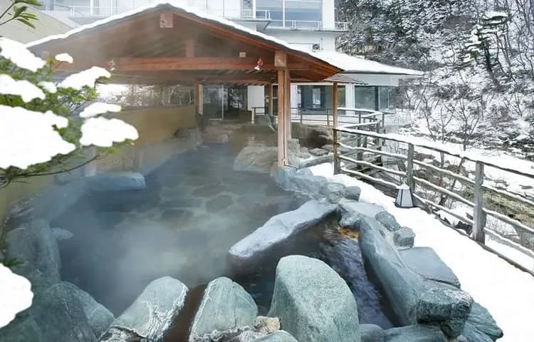 寒假預購折2,000|東北百選溫泉.仙台威斯汀.藏王樹冰纜車.戲雪.銀山溫泉街.合掌村.松島遊船.和牛螃蟹.酒香採果五日-15