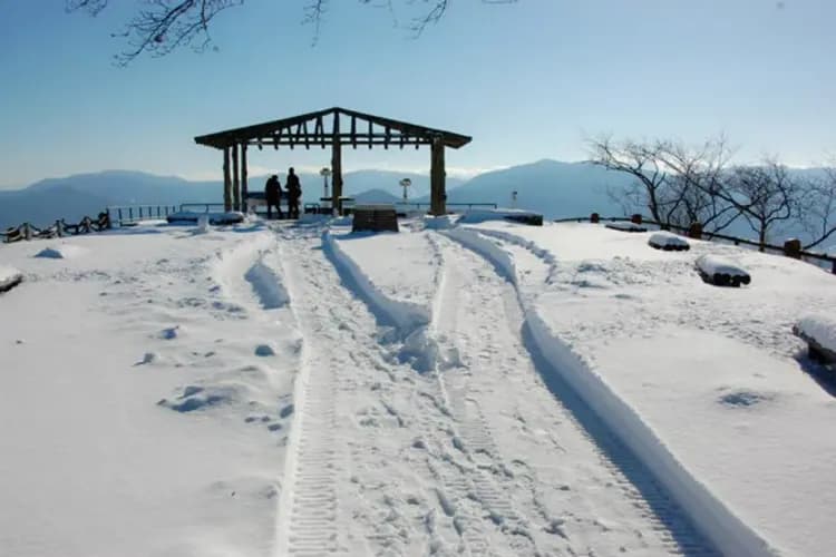 三方五湖空中纜車、梅丈岳山頂公園