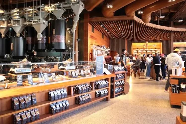 星巴克烘焙坊-西雅圖漫遊