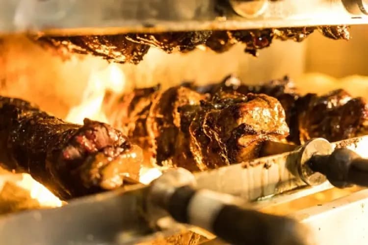 巴西窯烤：Bushfire Flame Grill