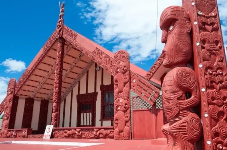探索紐西蘭北島～哈比屯天空塔、羅吐魯阿纜車、陶波湖毛利村、懷托摩螢火蟲洞10日-9