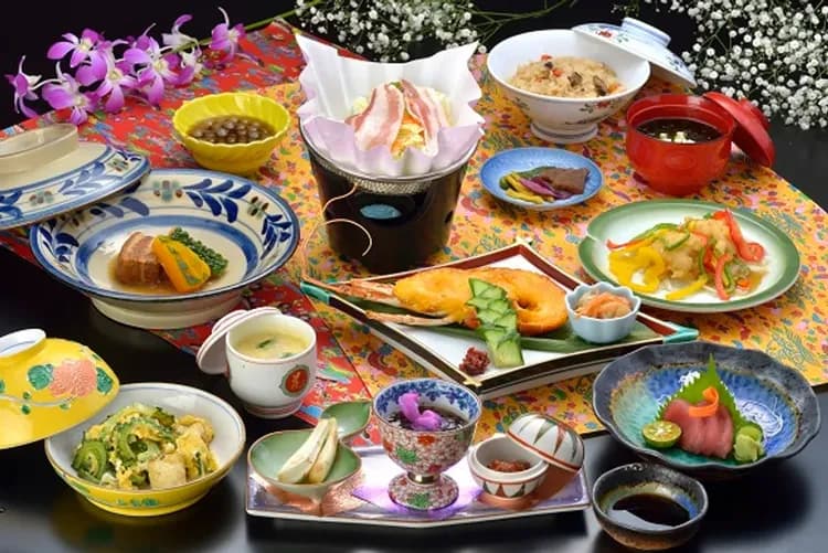 琉球傳統御膳+表演