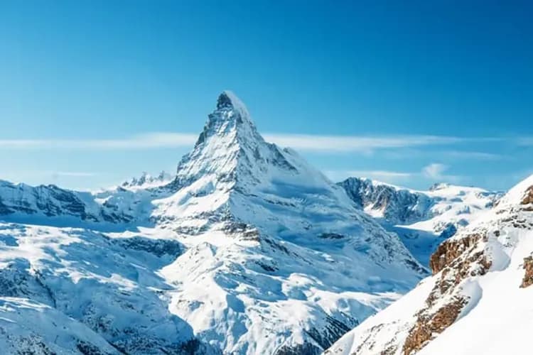 KHH瑞士喜迎春～山中之王馬特洪、歐洲之巔白朗峰、世界最美圖書館、伯連納景觀列車10日-6