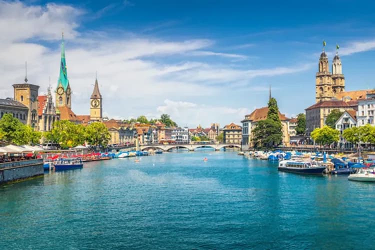 【賀歲德瑞、預購減5000】最美少女峰、全覽鐵力士山、夢幻新天鵝堡、童話亞爾薩斯11日