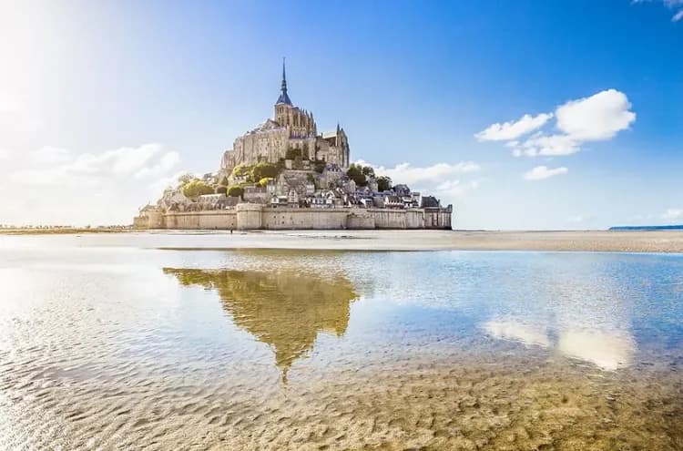 醉戀北法～聖米歇爾山、羅亞爾河城堡、布列塔尼漫遊、盧昂百年餐廳10日