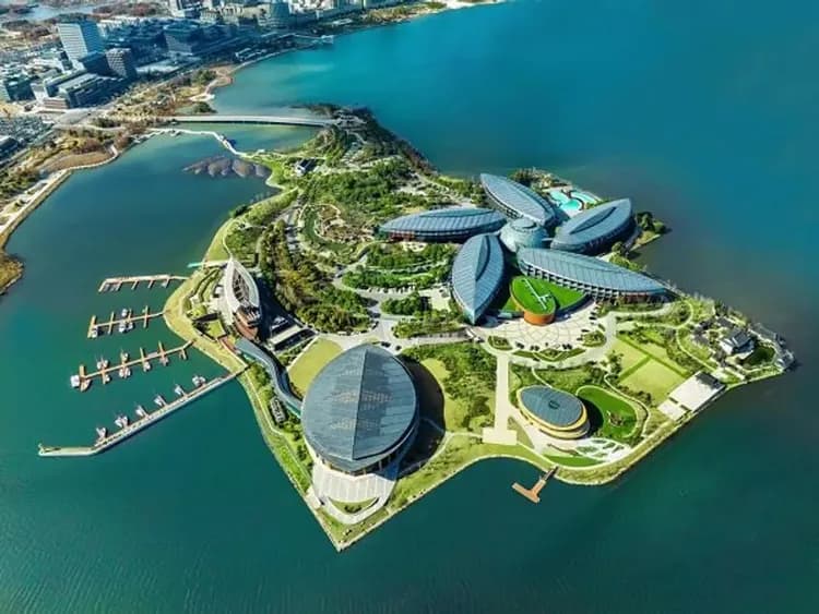 上海滴水湖洲際酒店俯視圖-上海：滴水湖洲際酒店(乙晚)