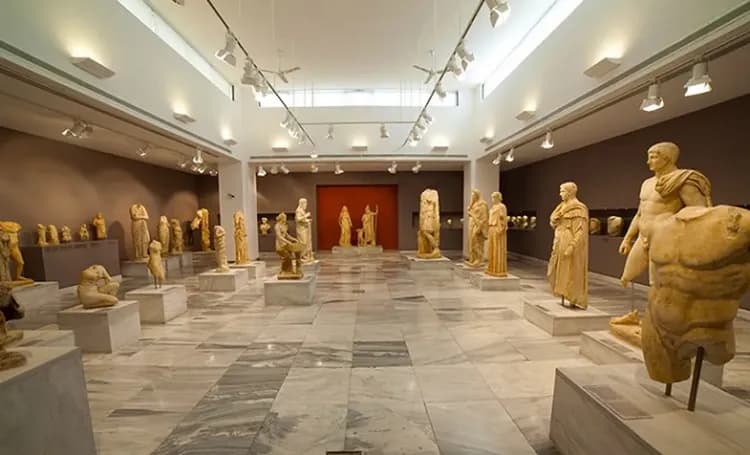 我的天空很希臘～最愛三島迷情、漂浮天空之城、雅典神話之都、火山口巡遊10日-11