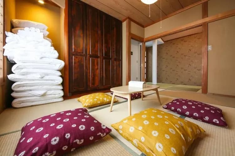 신주쿠까지 단 9분, 아라이야쿠시마에역까지 도보 6분이며, 최대 20명 수용 가능한 5LDK 구조, 면적 109㎡!-16