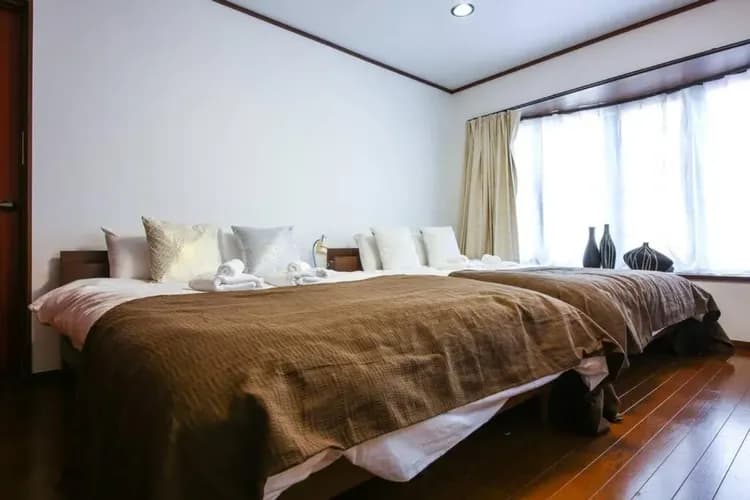 신주쿠까지 단 9분, 아라이야쿠시마에역까지 도보 6분이며, 최대 20명 수용 가능한 5LDK 구조, 면적 109㎡!-4