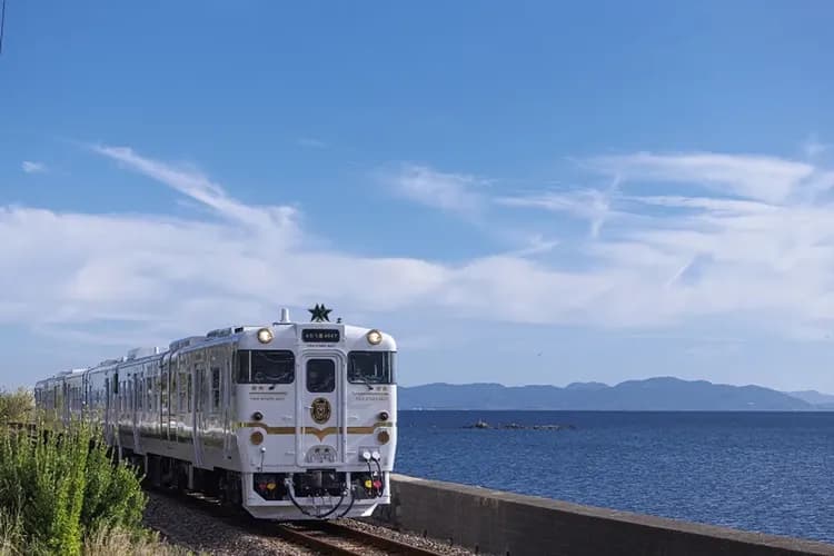 初心遊｜九州雙鐵道5日｜筑後廚房列車．雙星4047．升等國際5星．和牛美饌｜福岡進出