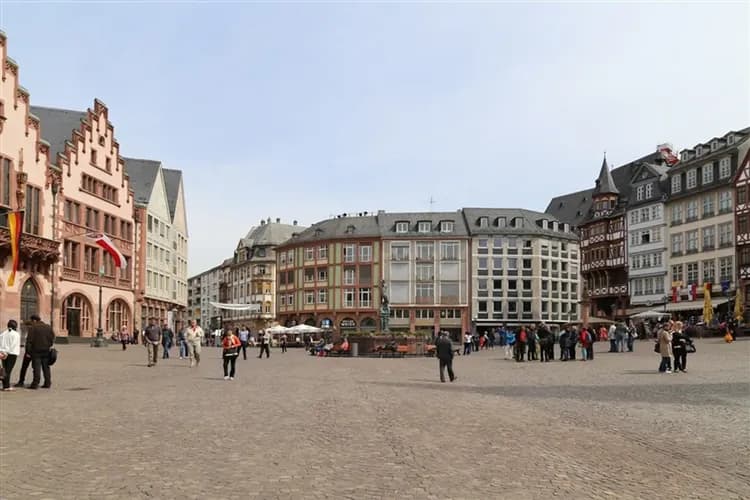 歐洲週年慶｜特選德瑞10日｜山之女王瑞吉山．新天鵝堡．羅曼蒂克大道．Outlet購物-7