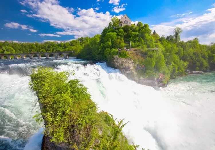 萊茵瀑布,萊茵瀑布遊船,歐洲最大瀑布