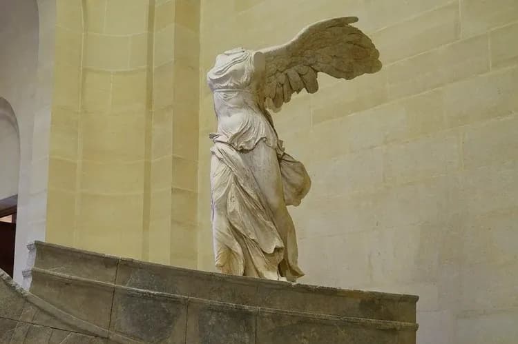 羅浮宮(中文導遊解說)