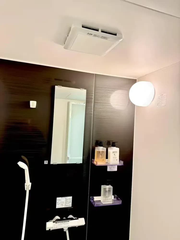 アメ横・上野公園徒歩圏内/2ベッドルーム一軒家貸切/42㎡/最大8名-4