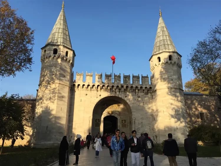 最高省一萬》早鳥購熱氣球》經典土耳其旅遊12日｜送杜拜阿布達比｜聖索菲亞、皇宮、雙米推、番花城、仿洞穴-16