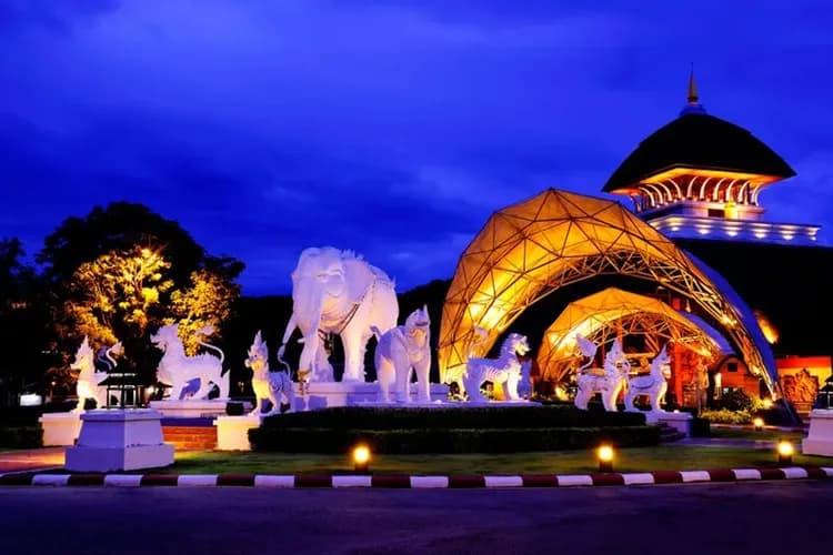 清邁旅遊│清萊藍白廟,彩虹洞穴,大象咖啡廰,泰服體驗,夜間動物園,米其林推薦美食,無購物五日