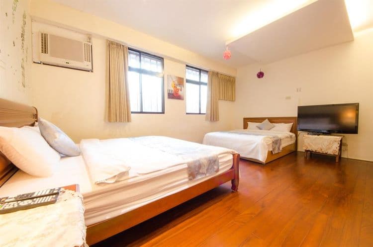 Happy round elegant house-3