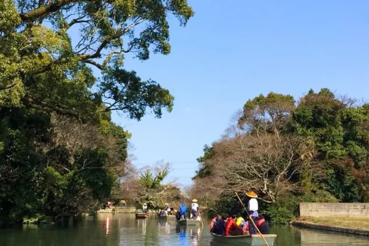 柳川扁舟搖船(約30分鐘)