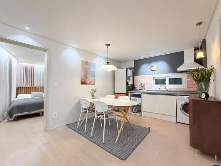 ’獨價’  [NEW]Roise Hongdae 2-Bedroom Premium Apartment-10