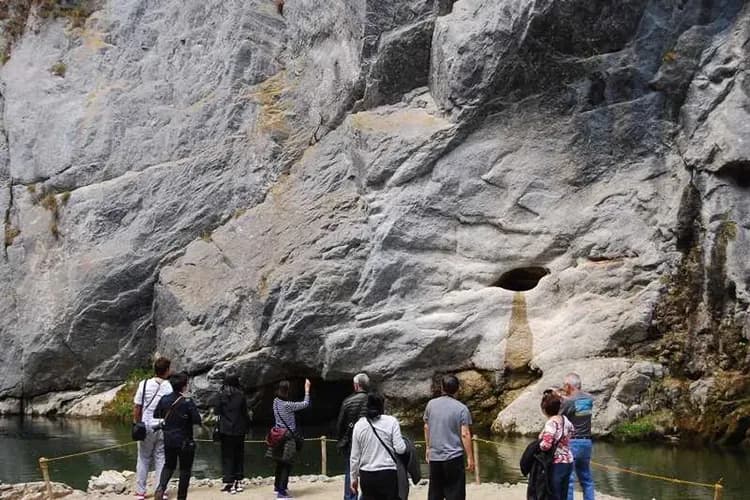 寒假折2000｜迎春藏王樹冰雪怪車.銀山溫泉.猊鼻溪輕舟.毛越寺.松島.山形牛.採果溫泉五日-6