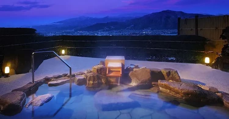 過年折3,000｜藏王樹冰纜車．雙百選溫泉．威斯汀.銀山.狐狸村.松島下午茶.毛越寺.和牛.酒香.採果五日｜仙花