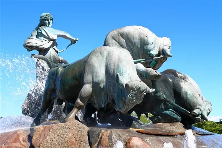 超值北歐四國12日｜雙峽灣．峽灣遊船．過夜遊輪．縮影景觀火車．登山纜車．哥本哈根．菲爾鈴瀑布．赫爾辛基-11