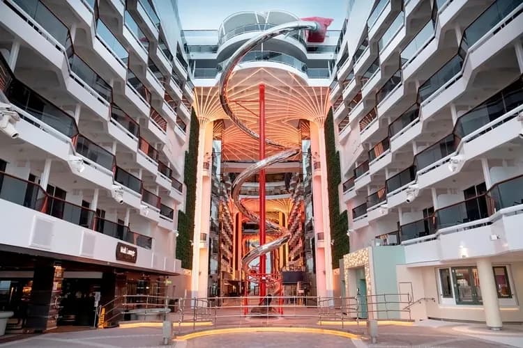 春夏飛快慢遊地中海 ~ MSC歐羅巴西地中海文藝復興郵輪假期14日