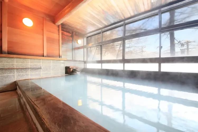 【東京出發】藏王廣場日式旅館 4天3夜｜藏王温泉滑雪場  含交通新幹線 早晚餐 纜車券3日-7